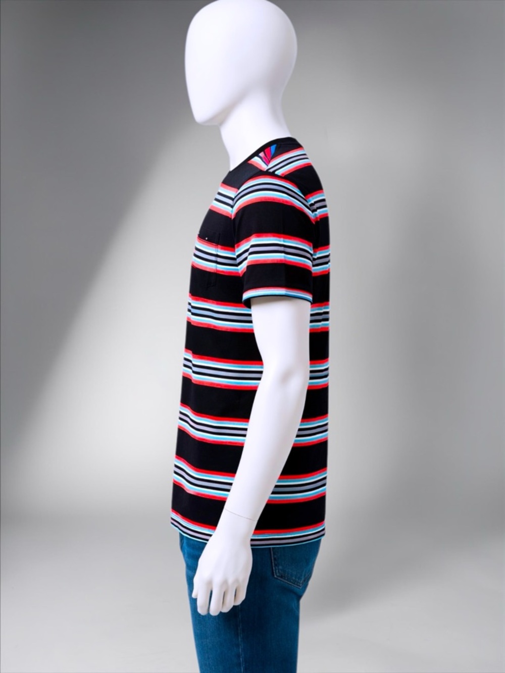 Men's Black Striped Crew Neck T-Shirt with Pocket - Picture 5 of 15